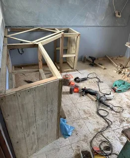 expert builder/ maintenance handyman