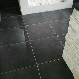 professional handyman / home maintenance guy