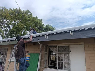 professional handyman / home maintenance guy