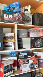 Car Sound Fitment - Woodview Phoenix - Audio Simplicity