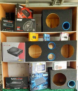 Car Audio Fitment Centre in Woodview Phoenix