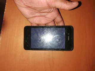 Cellphones for sale (Repairs/Parts)