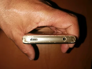 Cellphones for sale (Repairs/Parts)