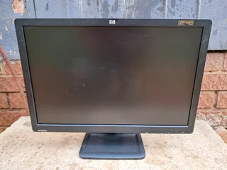 HP LE2201w 22" Widescreen LCD Monitors