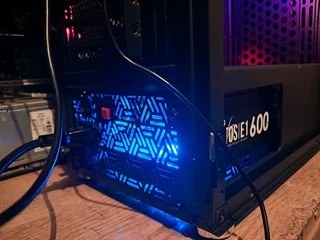 Gamdias Kratos E1 600 RGB Powersupply