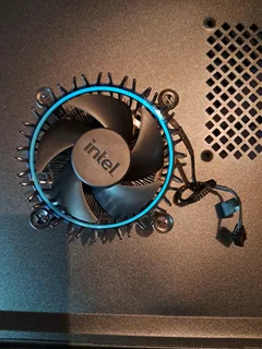 Intel Laminar RM1 Cooler