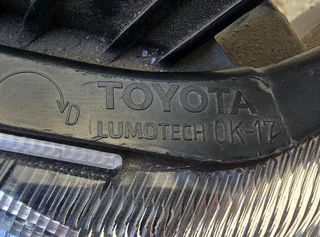 Toyota Hilux D4d Left headlight