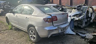 Mazda 3 Z6 - Stripping for Spares