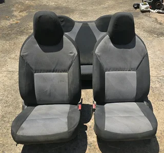 Datsun Go Seats