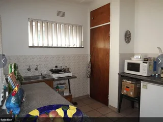 One bedroom cottage  in Florida Park for rent. Available now or from 1 Jan 2026.