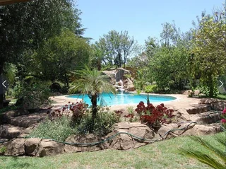 One backroom with own bathroom available in Florida Park. Available now or from 1 Dec 2025