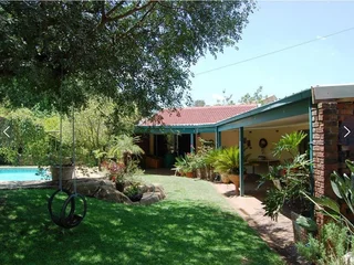 One backroom with own bathroom available in Florida Park. Available now or from 1 Dec 2025