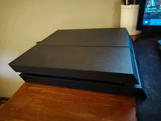 Ps4 slim 1TB 1DS4 &#43;12AAA games