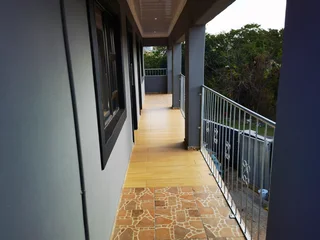 One bedroom flat  available for rent in Umbilo , DURBAN KZN going for R55000