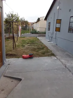 Rooms for Rent - Mbolompo