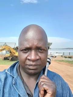 Am looking for job as a Diesel mechanic or  Driver