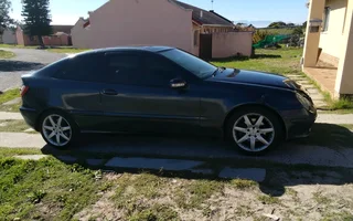 Im selling my car for R35k licenced till 31 March 2026 papers are in order