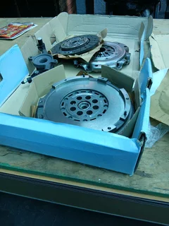 Clutch kit Mercedes Benz Vito 115 CDi  with dual flywheel