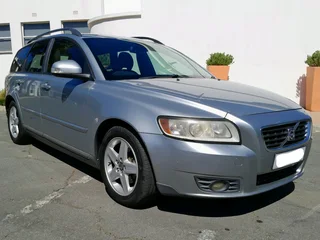 2010 Volvo V50 2.0 Manual