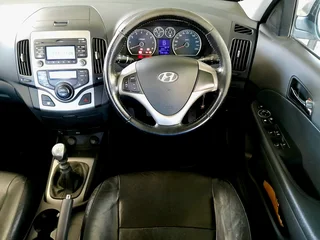 2010 Hyundai i30 1.6 GLS Manual