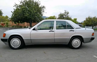 Mercedes 190E