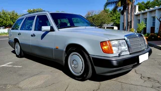 1990 Mercedes Benz S124 300TE Euro Spec