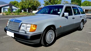 Mercedes Benz S124 300TE