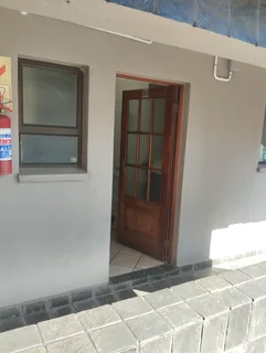 Urban cove, 1 bed flat, Nelspruit