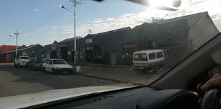 commercial premises/light industry in constitution rd