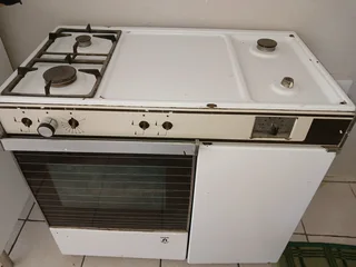 Gas stove