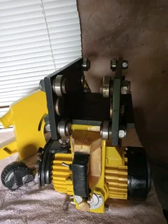 RADIALARM SAW: DeWalt, 3 Phase
