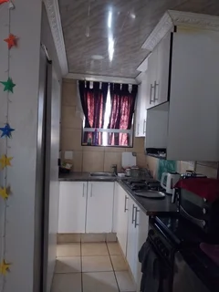 2 Bedroom Flat