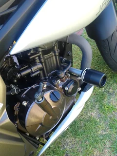 SUZUKI GIXXER NAKED 250FI