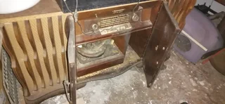 Cabinet - Ad posted by mohammed moola