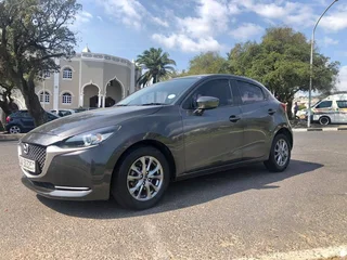 Mazda 2 1.5l Active 2020