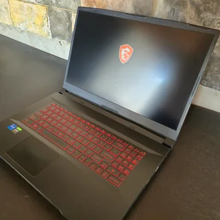 MSI katana GF76 laptop