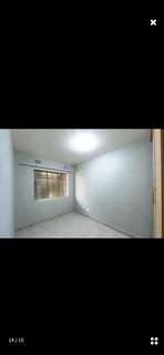 Looking for a Professional lady to share a two bedroomed flat with my Niece