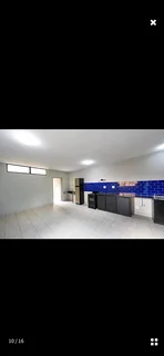 Looking for a Professional lady to share a two bedroomed flat with my Niece