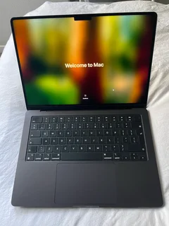 MacBook Pro 14” M3 Pro 18GB, 1TB 2024