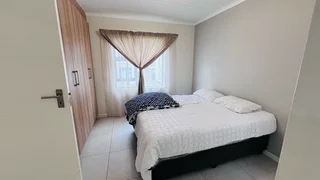 2 bed 2 bath in Greenstone Westlake
