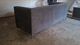 4 Seater Couch in Germiston, Primrose