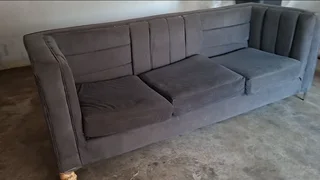 4 Seater Couch in Germiston, Primrose