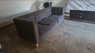 4 Seater Couch in Germiston, Primrose