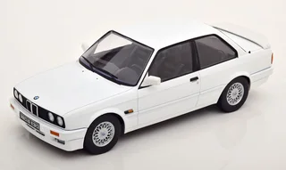 Die cast BMW 320iS E30 (Italo M3) year 1989 white 1:18 by KK-Scale - SA's 325is