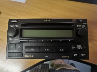 Toyota Original - FM / Disk Radio Player