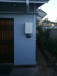 Electrician available 24/7