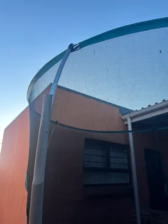 Bounceking II - 10ft/3m diameter trampoline