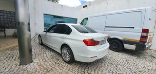2012  Bmw 320i F30 AUTOMATIC