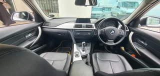 2012  Bmw 320i F30 AUTOMATIC