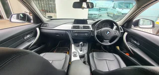 2012  Bmw 320i F30 AUTOMATIC